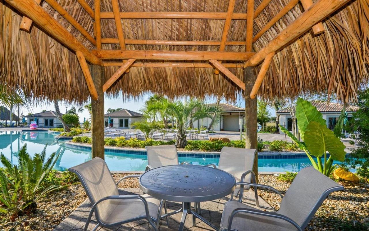 Villa Spectacular Oasis 6Bd At Champion Gates à Davenport Extérieur photo